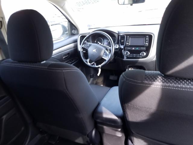 Photo 8 VIN: JA4AZ3A37GZ009847 - MITSUBISHI OUTLANDER 