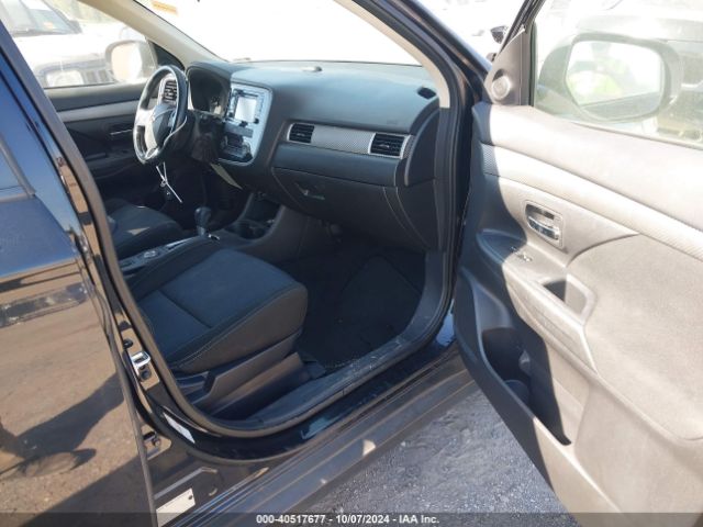 Photo 4 VIN: JA4AZ3A37GZ050186 - MITSUBISHI OUTLANDER 