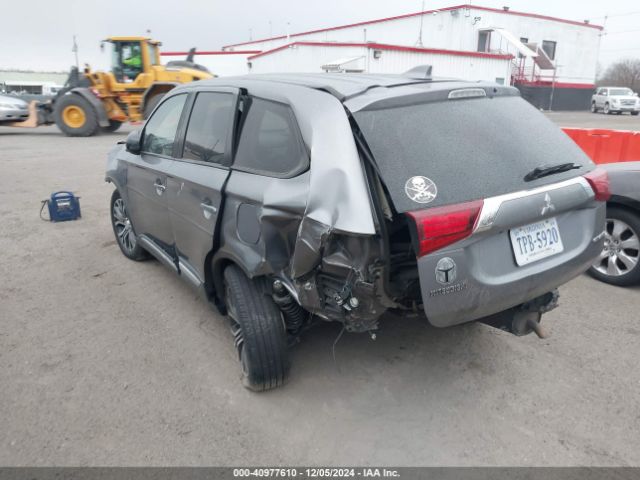 Photo 2 VIN: JA4AZ3A37JJ005089 - MITSUBISHI OUTLANDER 