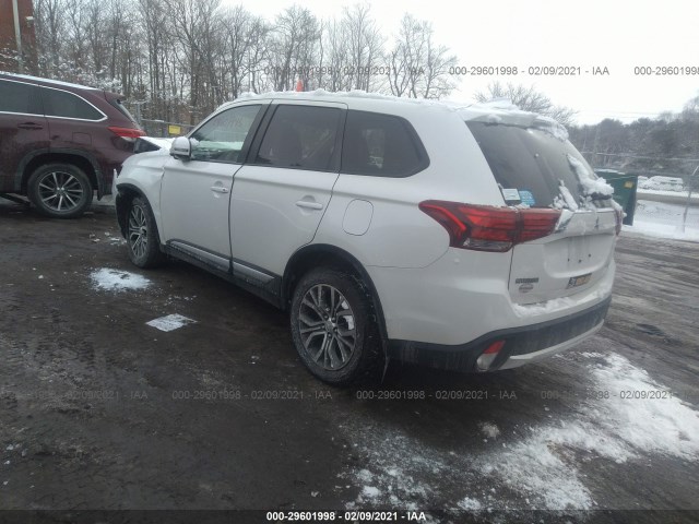 Photo 2 VIN: JA4AZ3A37JZ014537 - MITSUBISHI OUTLANDER 