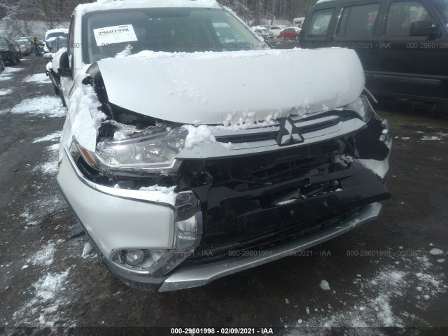 Photo 5 VIN: JA4AZ3A37JZ014537 - MITSUBISHI OUTLANDER 