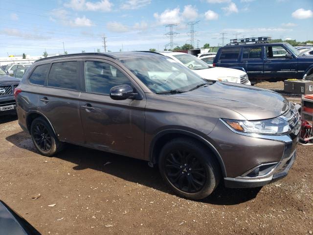 Photo 3 VIN: JA4AZ3A37JZ023352 - MITSUBISHI OUTLANDER 