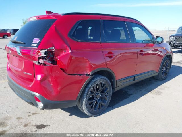 Photo 3 VIN: JA4AZ3A37JZ029927 - MITSUBISHI OUTLANDER 