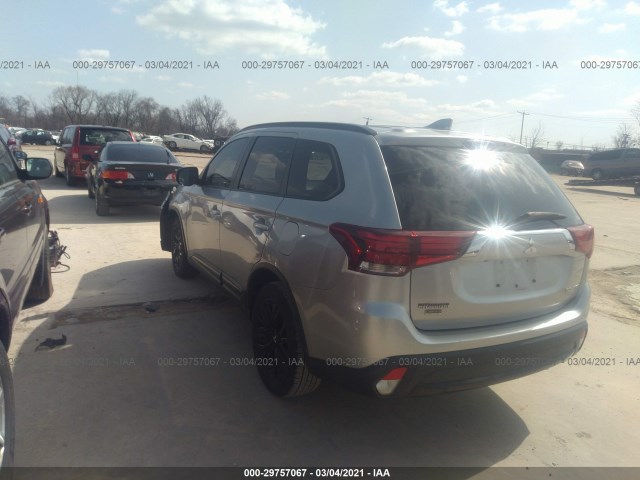 Photo 2 VIN: JA4AZ3A37JZ049501 - MITSUBISHI OUTLANDER 