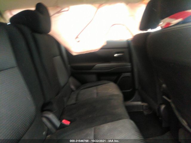 Photo 7 VIN: JA4AZ3A37JZ052799 - MITSUBISHI OUTLANDER 