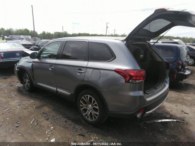 Photo 2 VIN: JA4AZ3A37JZ057632 - MITSUBISHI OUTLANDER 