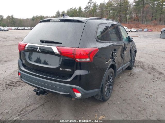 Photo 3 VIN: JA4AZ3A37JZ069117 - MITSUBISHI OUTLANDER 