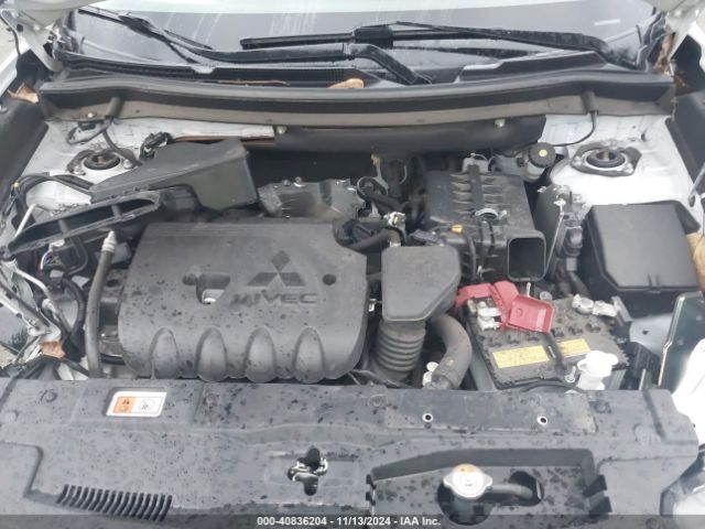 Photo 9 VIN: JA4AZ3A37KZ040315 - MITSUBISHI OUTLANDER 