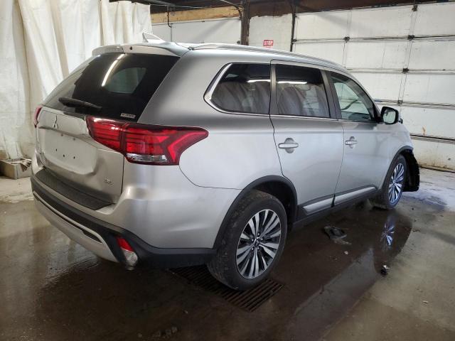 Photo 2 VIN: JA4AZ3A37LZ026920 - MITSUBISHI OUTLANDER 