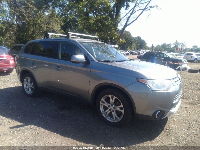 Photo 5 VIN: JA4AZ3A38FZ000444 - MITSUBISHI OUTLANDER 