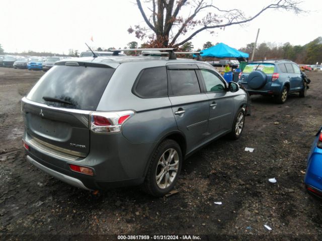 Photo 3 VIN: JA4AZ3A38FZ007412 - MITSUBISHI OUTLANDER 