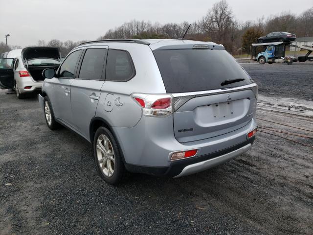 Photo 2 VIN: JA4AZ3A38FZ009726 - MITSUBISHI OUTLANDER 