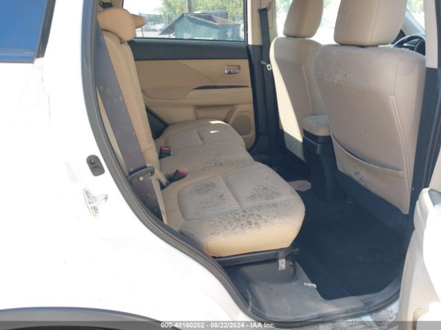 Photo 7 VIN: JA4AZ3A38GZ016791 - MITSUBISHI OUTLANDER 
