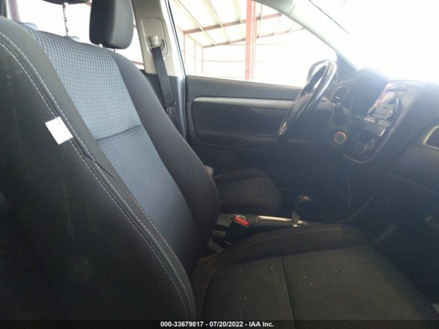 Photo 4 VIN: JA4AZ3A38GZ039102 - MITSUBISHI OUTLANDER 