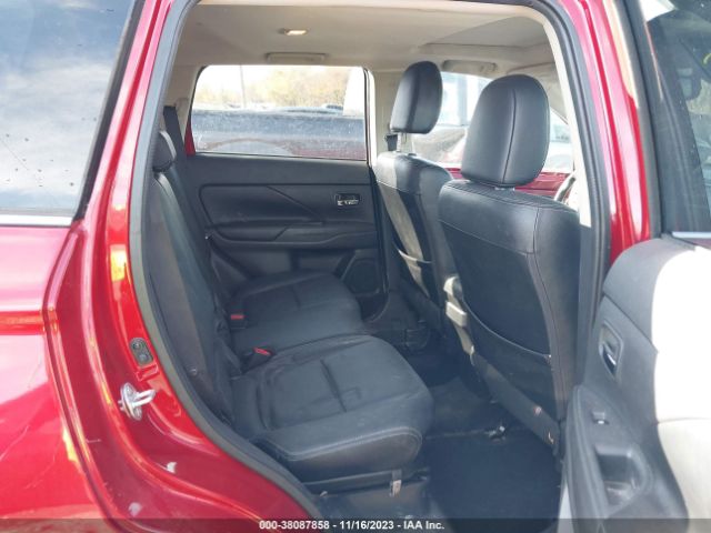 Photo 7 VIN: JA4AZ3A38HZ069847 - MITSUBISHI OUTLANDER 