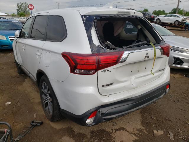 Photo 2 VIN: JA4AZ3A38JZ007645 - MITSUBISHI OUTLANDER 