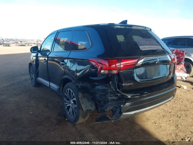 Photo 2 VIN: JA4AZ3A38JZ054867 - MITSUBISHI OUTLANDER 