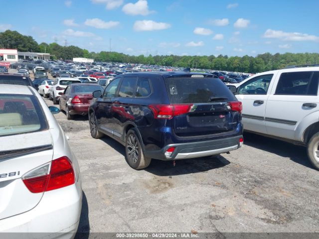 Photo 2 VIN: JA4AZ3A38JZ056313 - MITSUBISHI OUTLANDER 