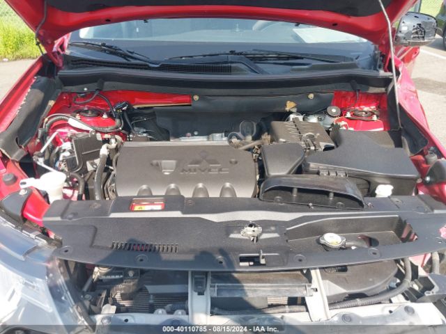 Photo 9 VIN: JA4AZ3A38JZ057008 - MITSUBISHI OUTLANDER 