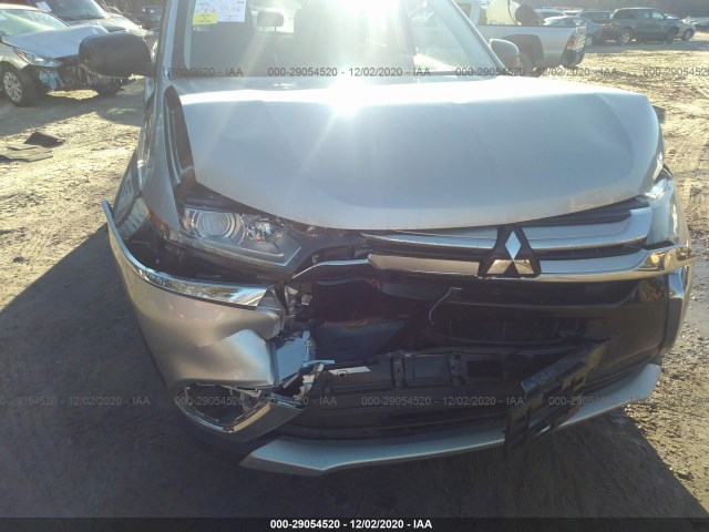 Photo 5 VIN: JA4AZ3A38JZ057039 - MITSUBISHI OUTLANDER 