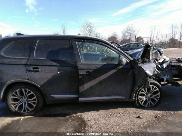 Photo 5 VIN: JA4AZ3A38JZ061706 - MITSUBISHI OUTLANDER 