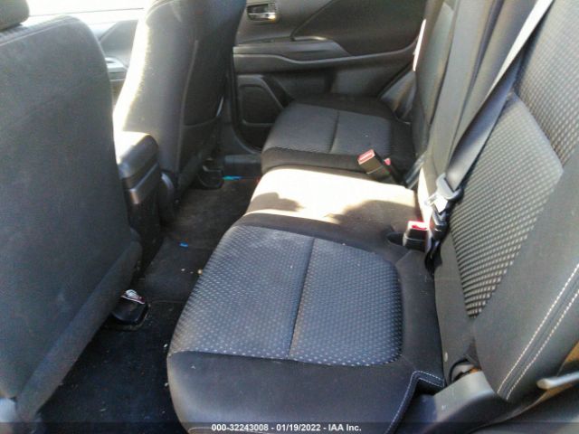 Photo 7 VIN: JA4AZ3A38JZ061706 - MITSUBISHI OUTLANDER 