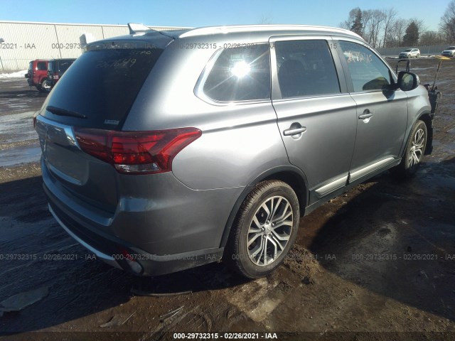 Photo 3 VIN: JA4AZ3A38JZ067649 - MITSUBISHI OUTLANDER 