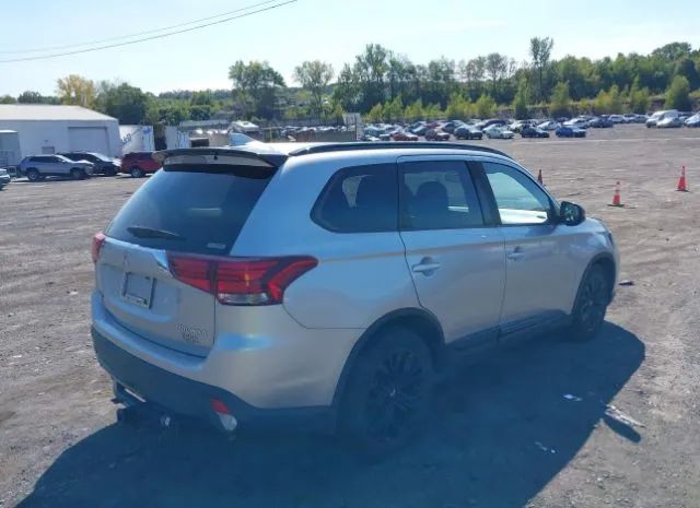 Photo 3 VIN: JA4AZ3A38JZ067909 - MITSUBISHI OUTLANDER 