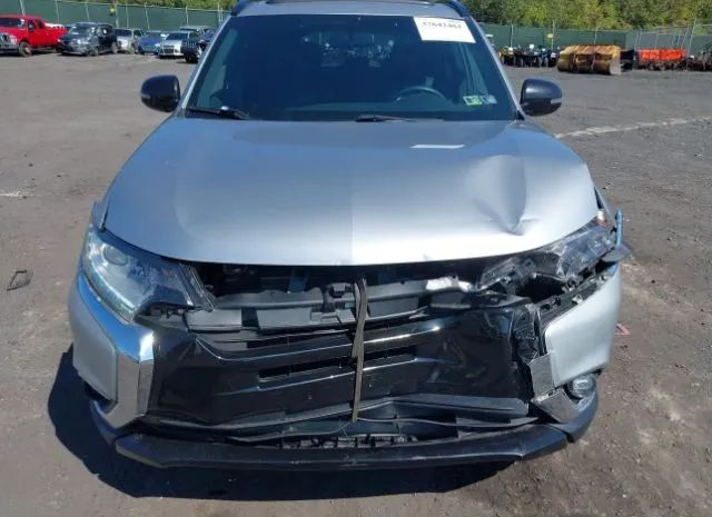 Photo 5 VIN: JA4AZ3A38JZ067909 - MITSUBISHI OUTLANDER 