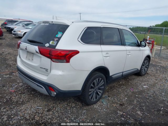 Photo 3 VIN: JA4AZ3A38KZ036225 - MITSUBISHI OUTLANDER 