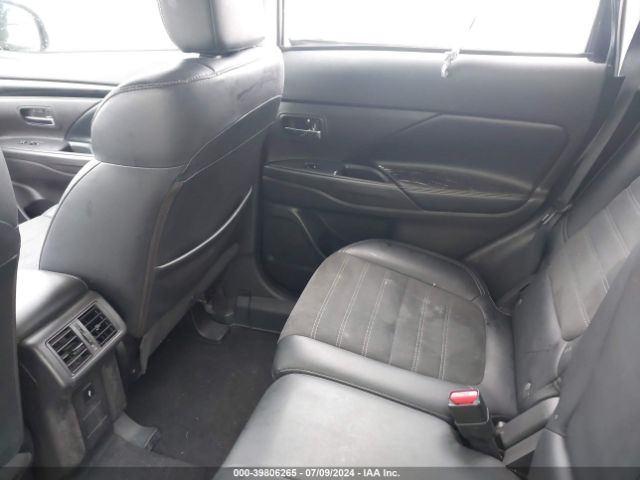 Photo 7 VIN: JA4AZ3A38KZ044261 - MITSUBISHI OUTLANDER 