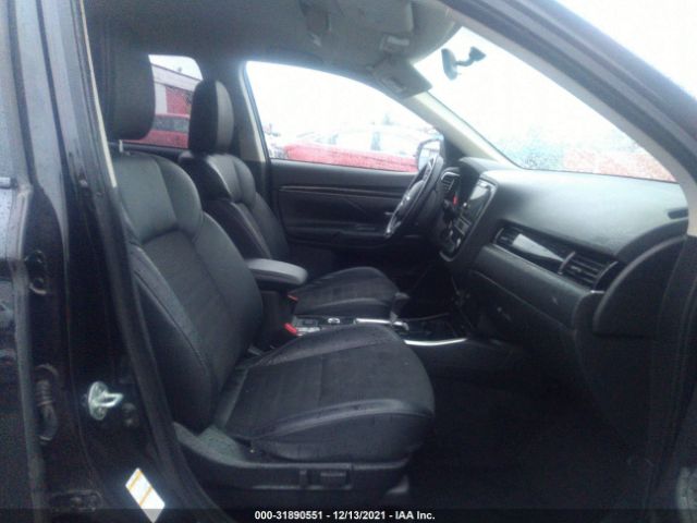 Photo 4 VIN: JA4AZ3A38KZ048746 - MITSUBISHI OUTLANDER 