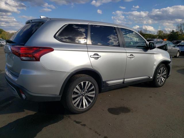 Photo 2 VIN: JA4AZ3A38LZ025887 - MITSUBISHI OUTLANDER 