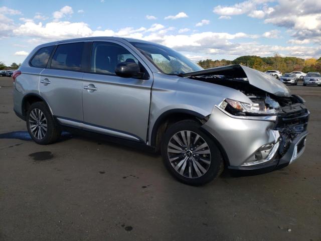 Photo 3 VIN: JA4AZ3A38LZ025887 - MITSUBISHI OUTLANDER 