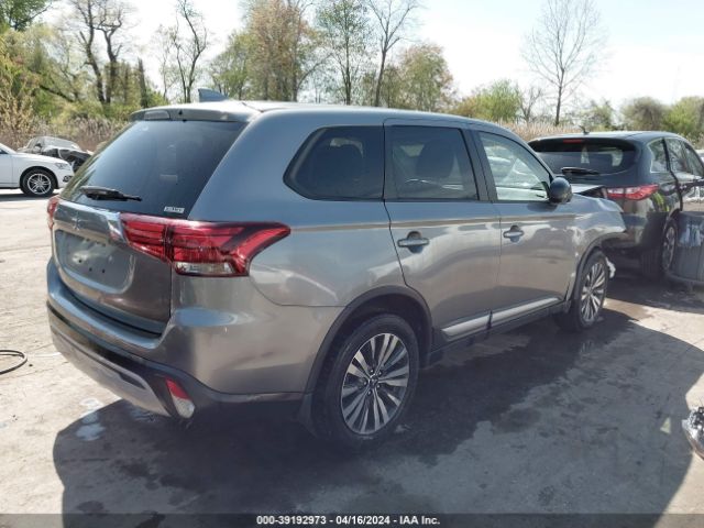 Photo 3 VIN: JA4AZ3A38LZ047193 - MITSUBISHI OUTLANDER 