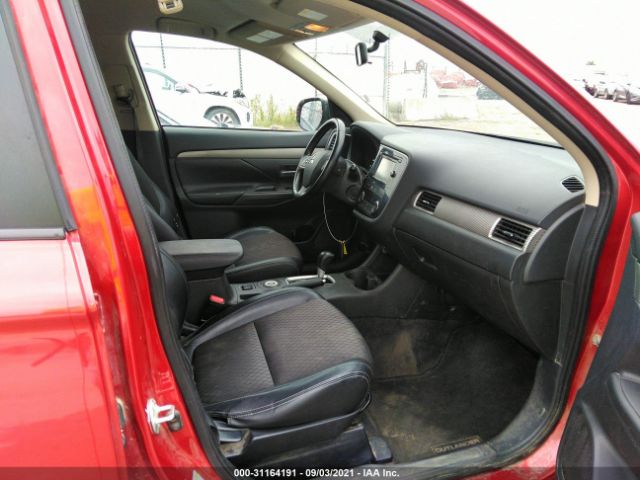 Photo 4 VIN: JA4AZ3A39FZ008679 - MITSUBISHI OUTLANDER 