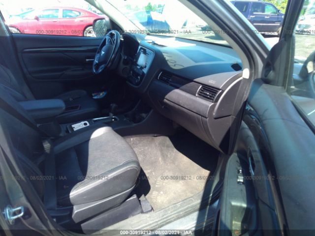 Photo 4 VIN: JA4AZ3A39GZ049976 - MITSUBISHI OUTLANDER 