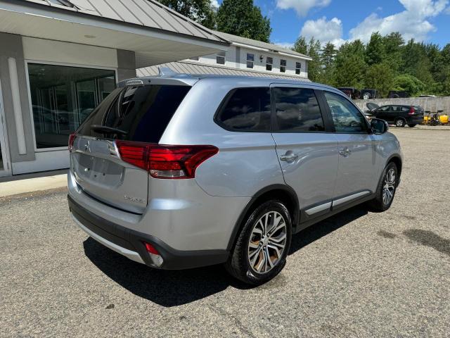 Photo 3 VIN: JA4AZ3A39HZ008409 - MITSUBISHI OUTLANDER 