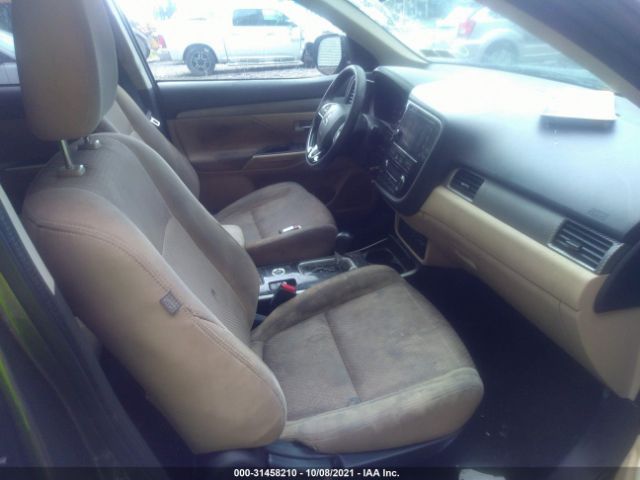 Photo 4 VIN: JA4AZ3A39HZ060851 - MITSUBISHI OUTLANDER 