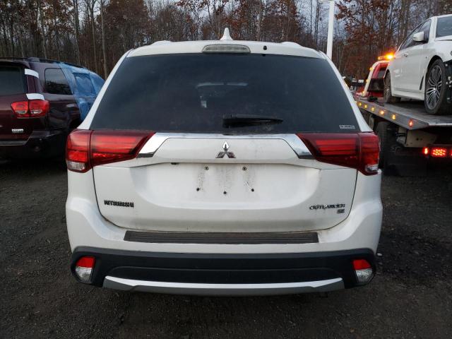 Photo 5 VIN: JA4AZ3A39JZ017603 - MITSUBISHI OUTLANDER 