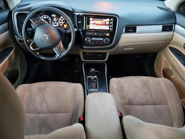 Photo 7 VIN: JA4AZ3A39JZ017603 - MITSUBISHI OUTLANDER 