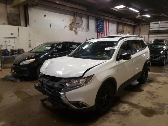 Photo 1 VIN: JA4AZ3A39JZ031758 - MITSUBISHI OUTLANDER 