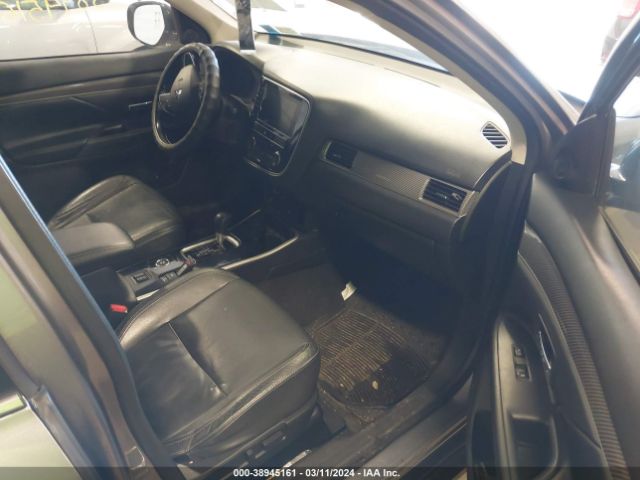 Photo 4 VIN: JA4AZ3A39KZ033849 - MITSUBISHI OUTLANDER 