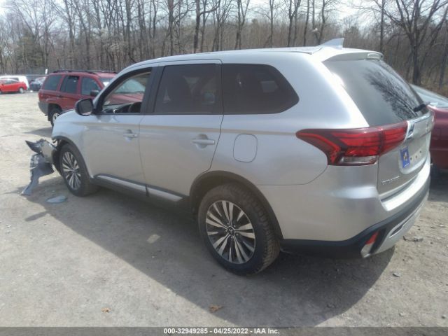 Photo 2 VIN: JA4AZ3A39LZ015899 - MITSUBISHI OUTLANDER 