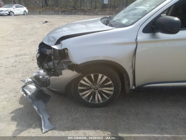 Photo 5 VIN: JA4AZ3A39LZ015899 - MITSUBISHI OUTLANDER 