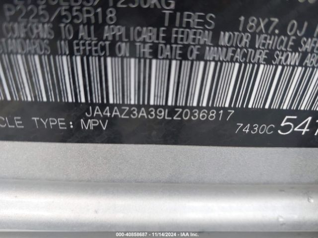 Photo 8 VIN: JA4AZ3A39LZ036817 - MITSUBISHI OUTLANDER 