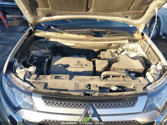 Photo 9 VIN: JA4AZ3A39LZ036817 - MITSUBISHI OUTLANDER 