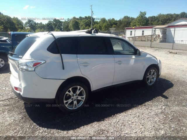 Photo 3 VIN: JA4AZ3A3XEZ003439 - MITSUBISHI OUTLANDER 