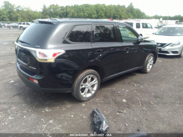 Photo 3 VIN: JA4AZ3A3XEZ006230 - MITSUBISHI OUTLANDER 