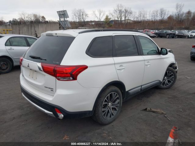 Photo 3 VIN: JA4AZ3A3XGZ015593 - MITSUBISHI OUTLANDER 